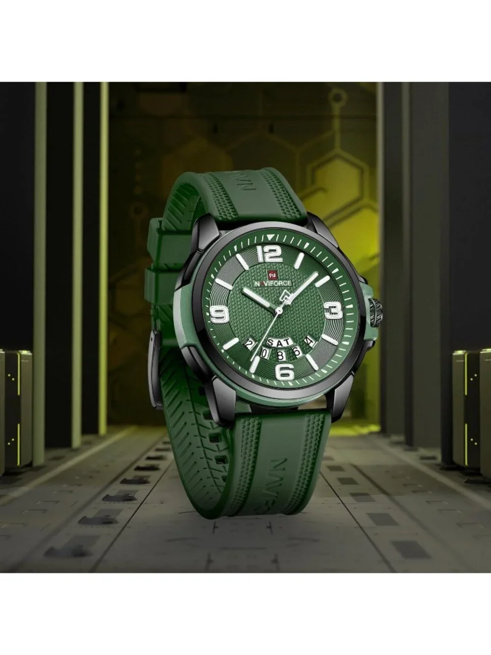 Unisex Green Analog Quartz Silicone Strap Sports Military Waterproof Wrist Watch